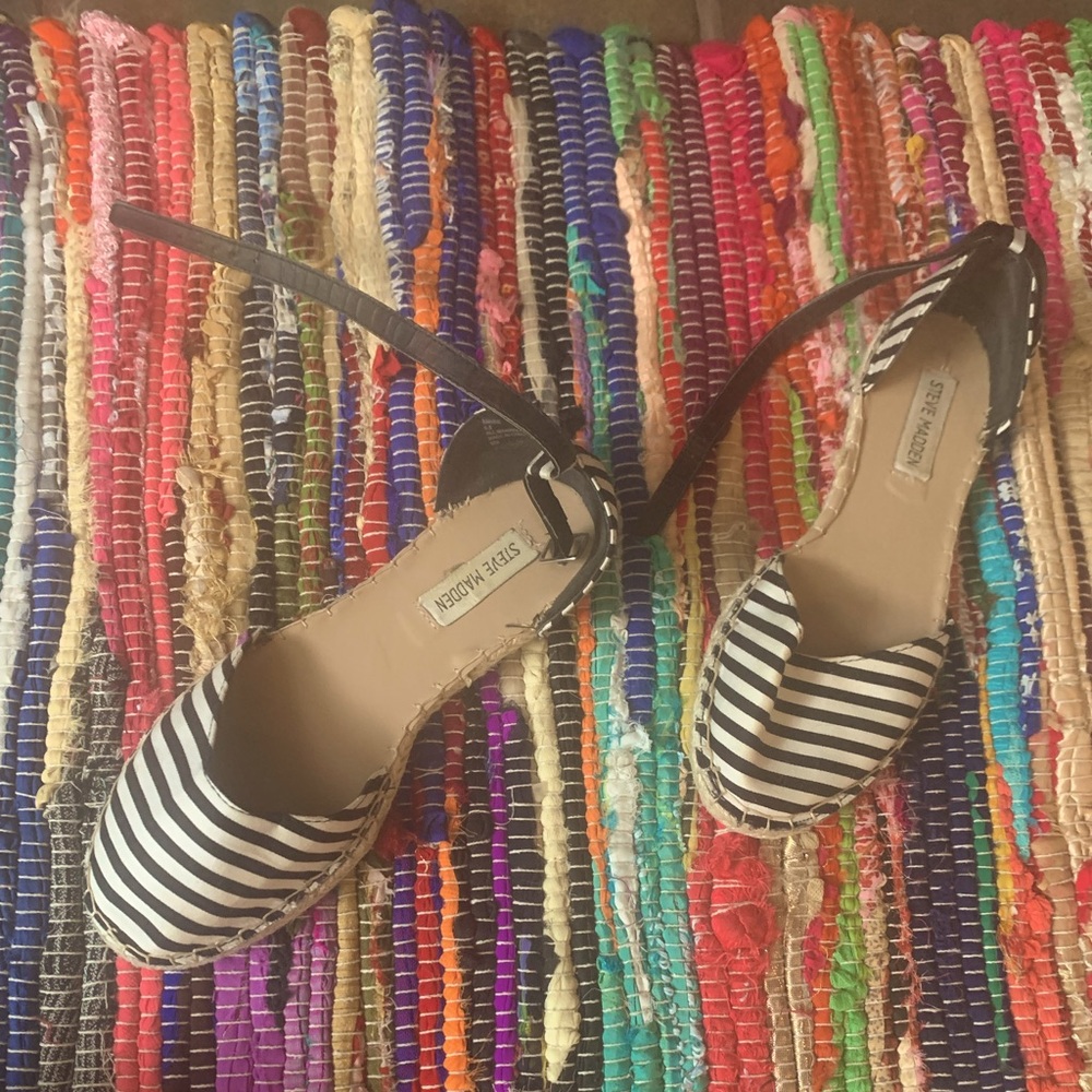 Steve Madden flats